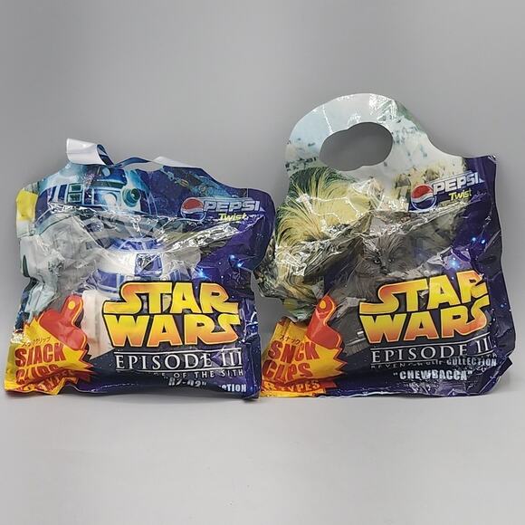 Star Wars 2 Piece Snack Clip Set Pepsi Japan Giveaway New 2005 Chewbacca & R2D2 - Picture 1 of 10